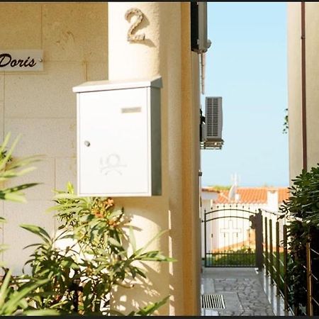 Hôtel Vila Doris à Baška Voda Extérieur photo