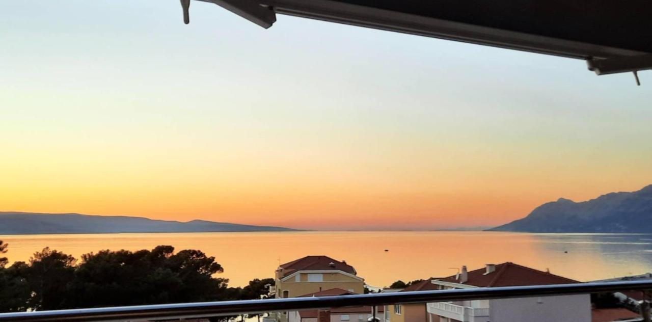 Hôtel Vila Doris à Baška Voda Extérieur photo